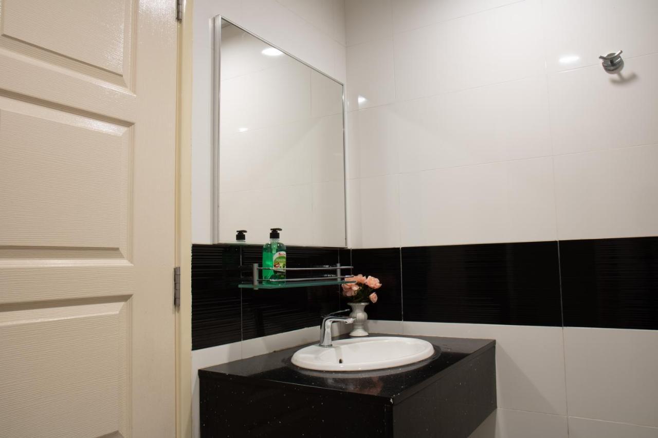Appartement Profolio @ Mansion One à George Town Extérieur photo